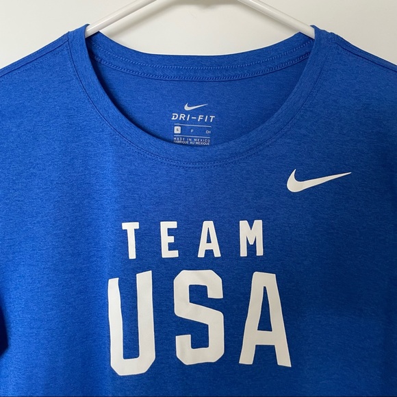 Nike dri fit short sleeve - Picture 2 of 2